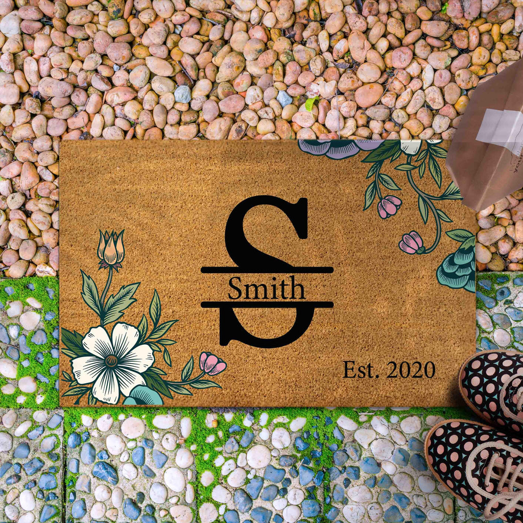 Personalized Welcome Doormat with Family Name, Custom monogram last name initial letter doormat, Housewarming Gift, House Decor Outdoor Mat