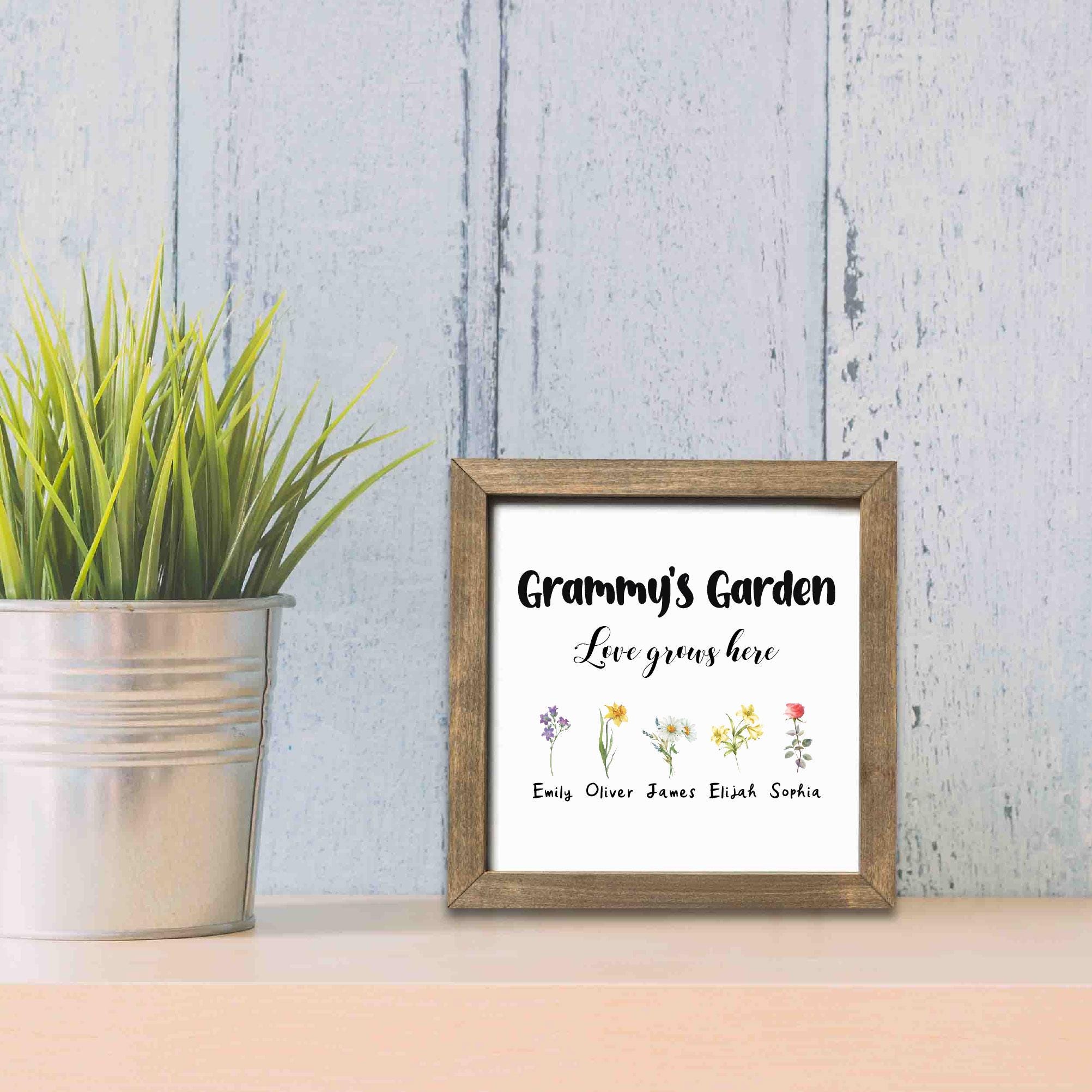 Personalized Grandma's Garden Sign, Custom Grammy's Garden Sign, Home Decor with Birth Flower Grandkids' Names, Square Wooden Decor