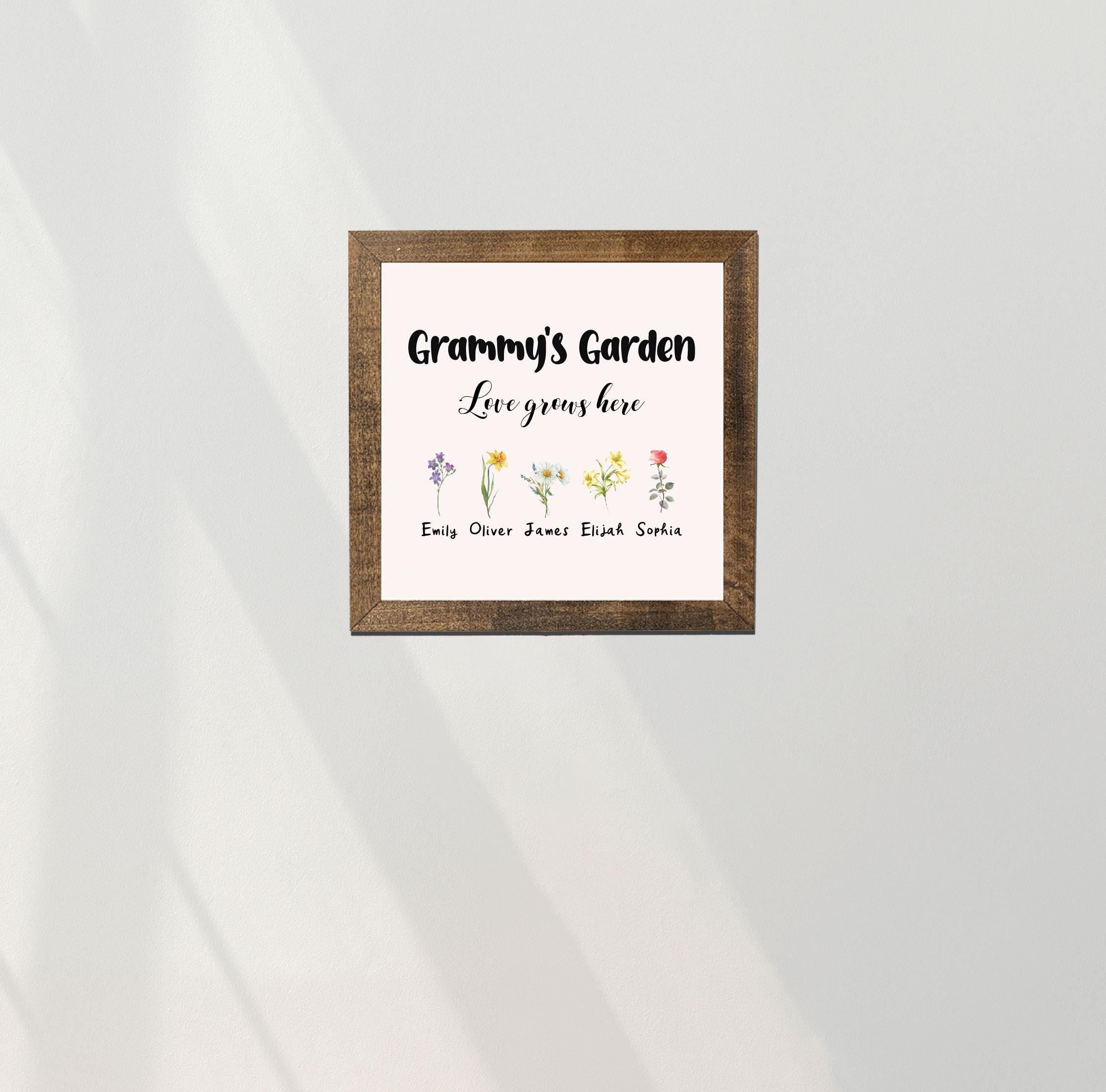 Personalized Grandma's Garden Sign, Custom Grammy's Garden Sign, Home Decor with Birth Flower Grandkids' Names, Square Wooden Decor