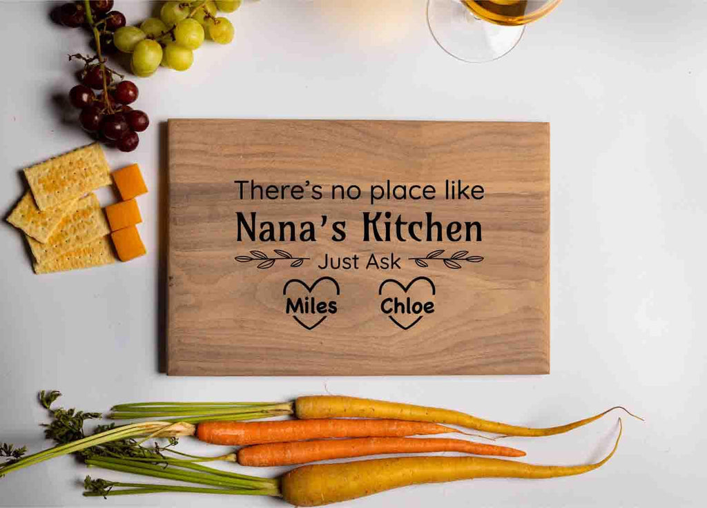 Personalized Cutting Board for Grandma with Grandkids' names, Custom Charcuterie Board, Kitchen Decor, Gift for Nana, Grammy, or any title