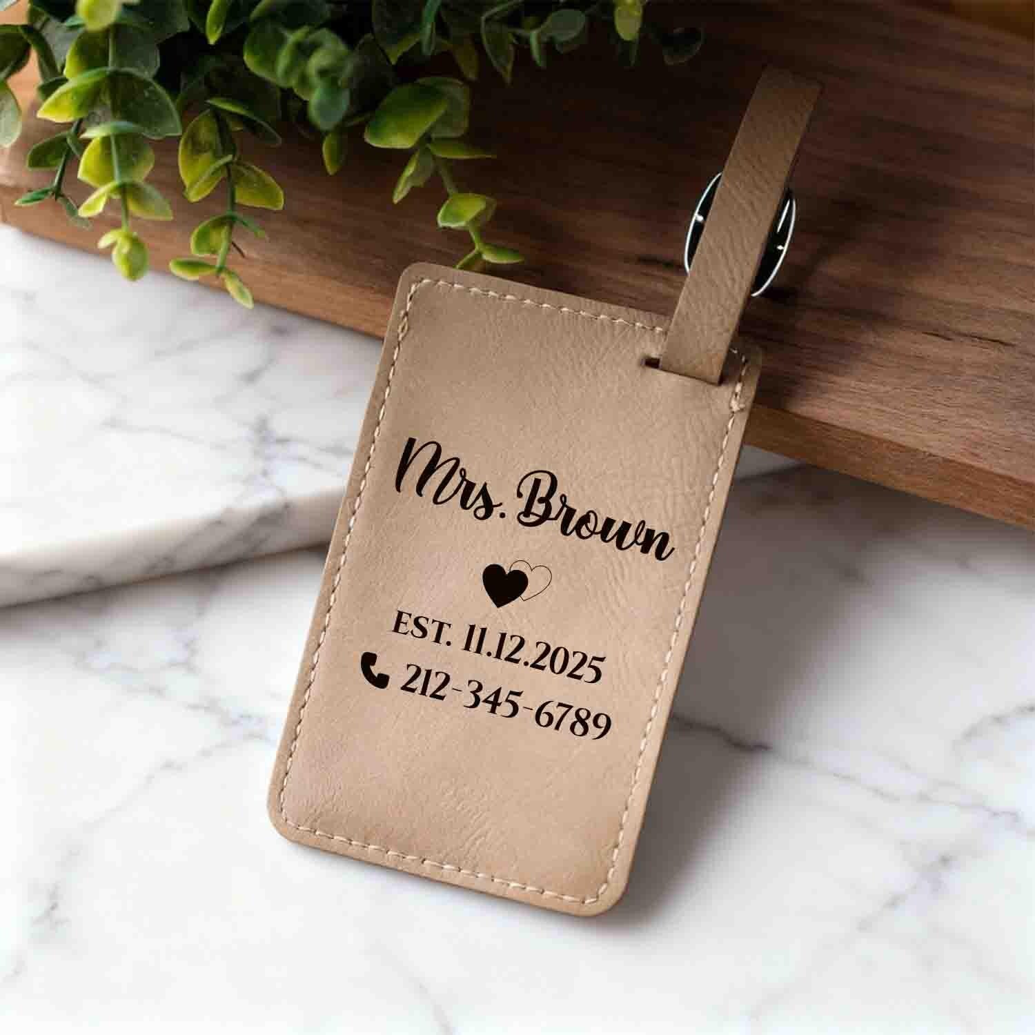 Personalized new couple matching luggage tag, Custom Mr Mrs. Newlywed Honeymoon gift, travel outdoor gift for groom & bride, Vegan Leather